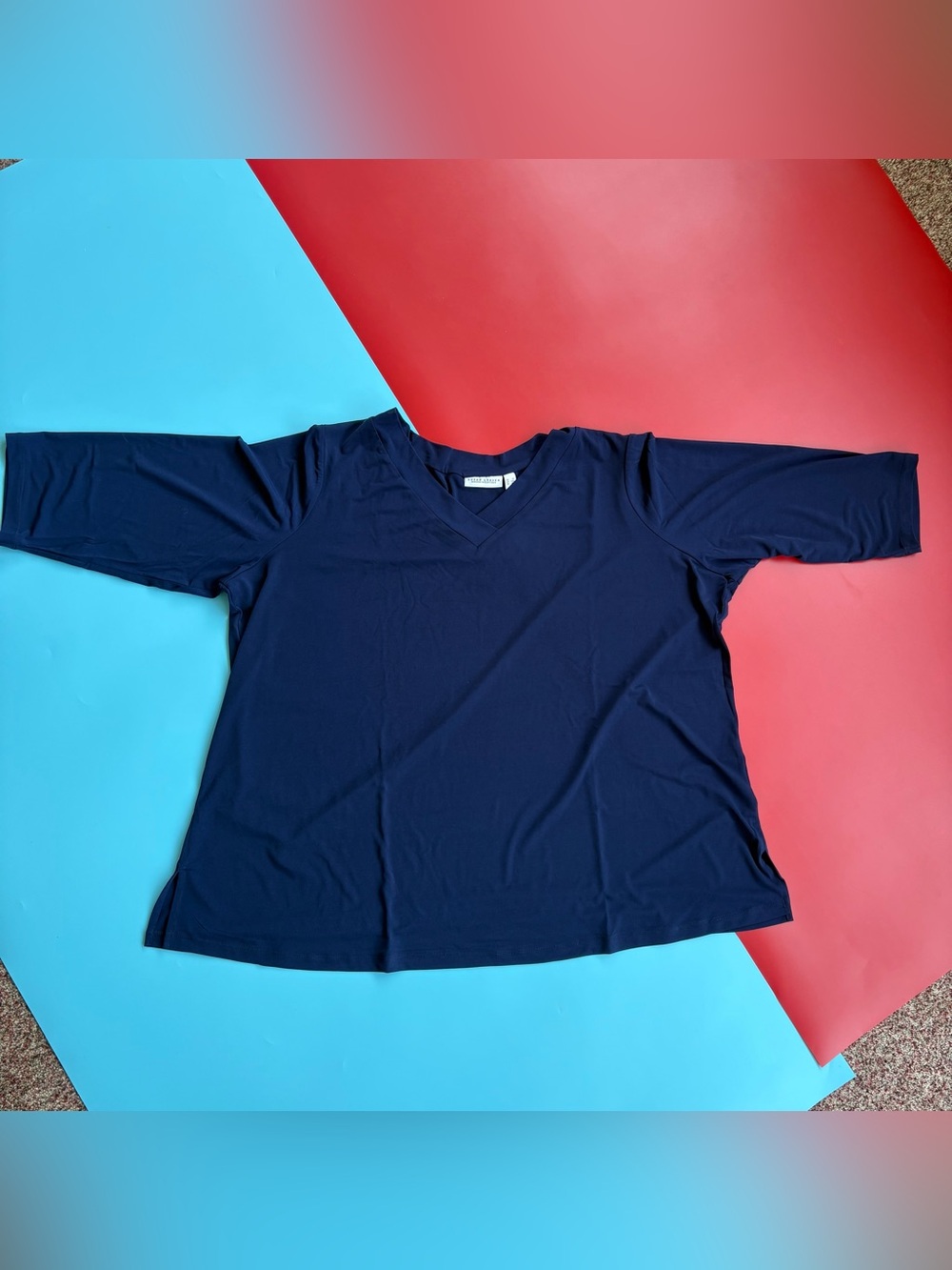 Susan Graver Modern Essentials Liquid Knit Navy V-Neck Top 3X Plus Size NWOT